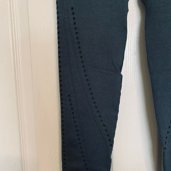 NWT Spiritual Gangster Thea Seamless 7/8 Leggings - Picture 4 of 9